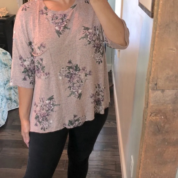 Altr’D State floral medium oversized top - Picture 1 of 4